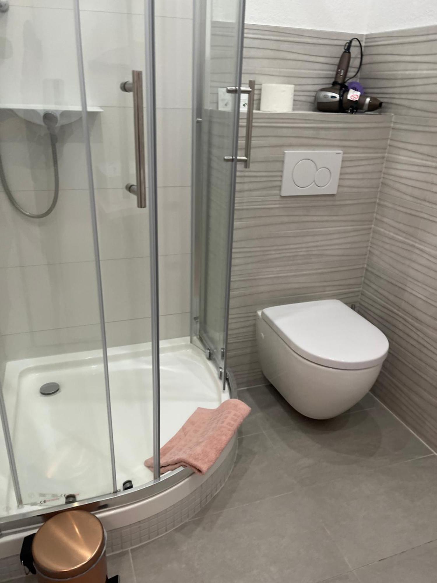 Trang Hotel راستات المظهر الخارجي الصورة